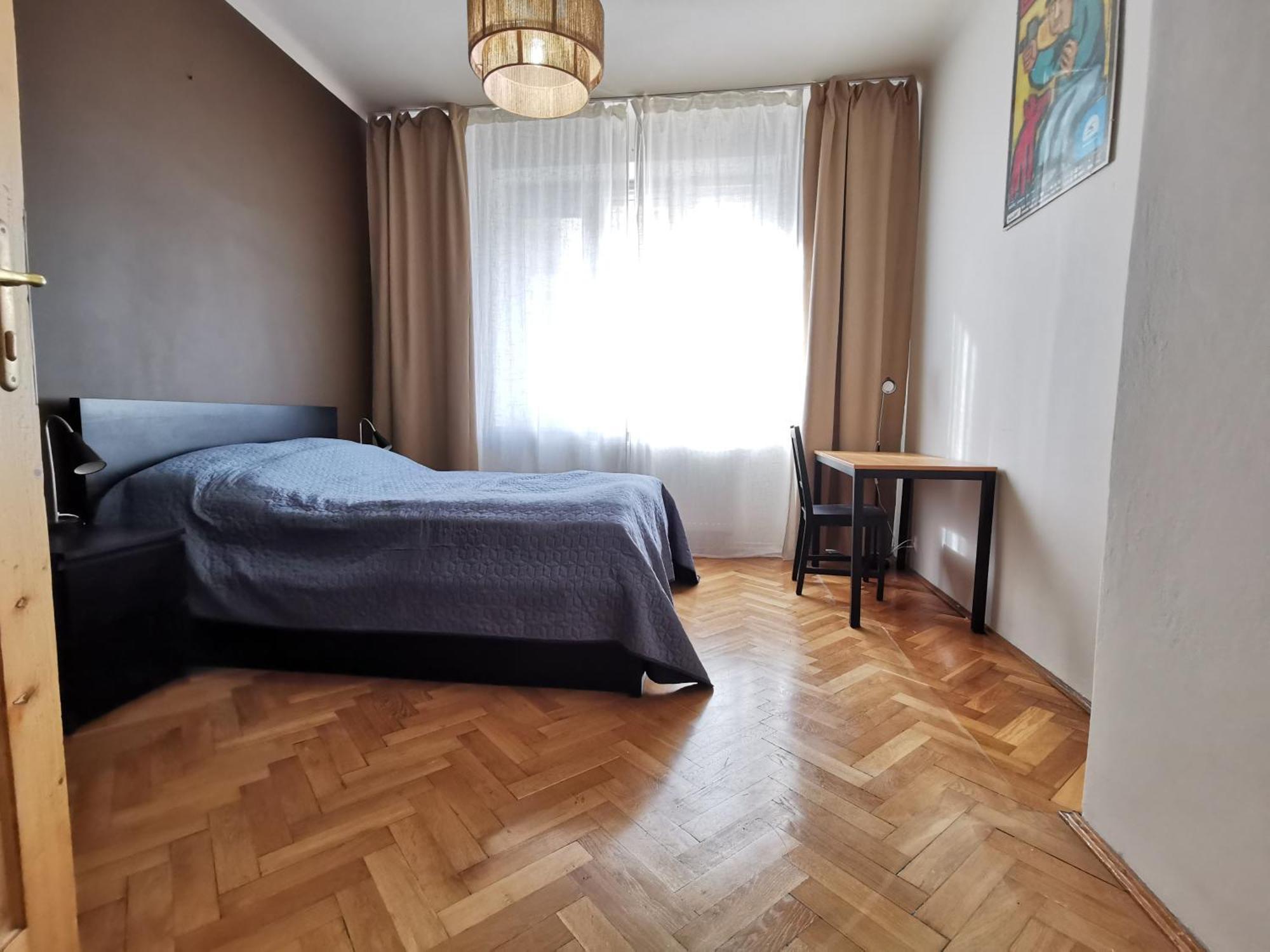 Cozy Spacious Apartment With Balcony 克拉科夫 外观 照片