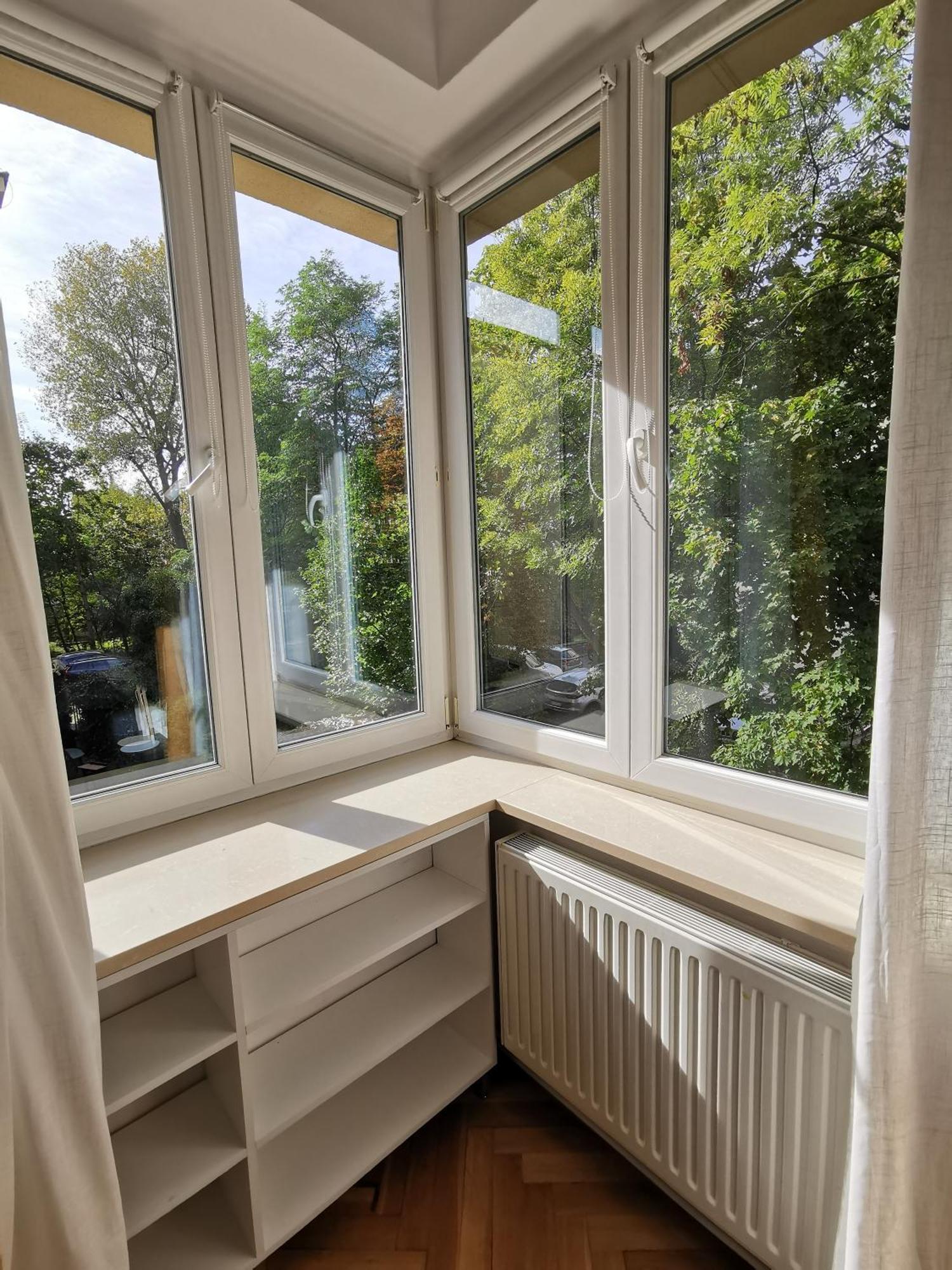 Cozy Spacious Apartment With Balcony 克拉科夫 外观 照片